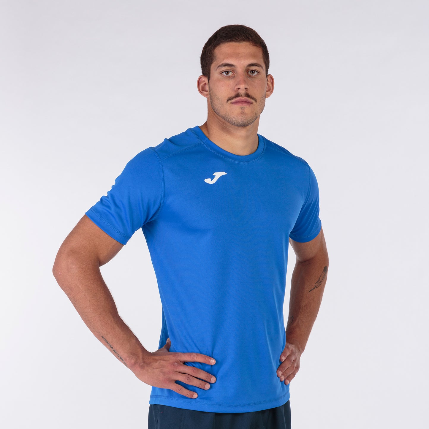 STRONG TRIKOT