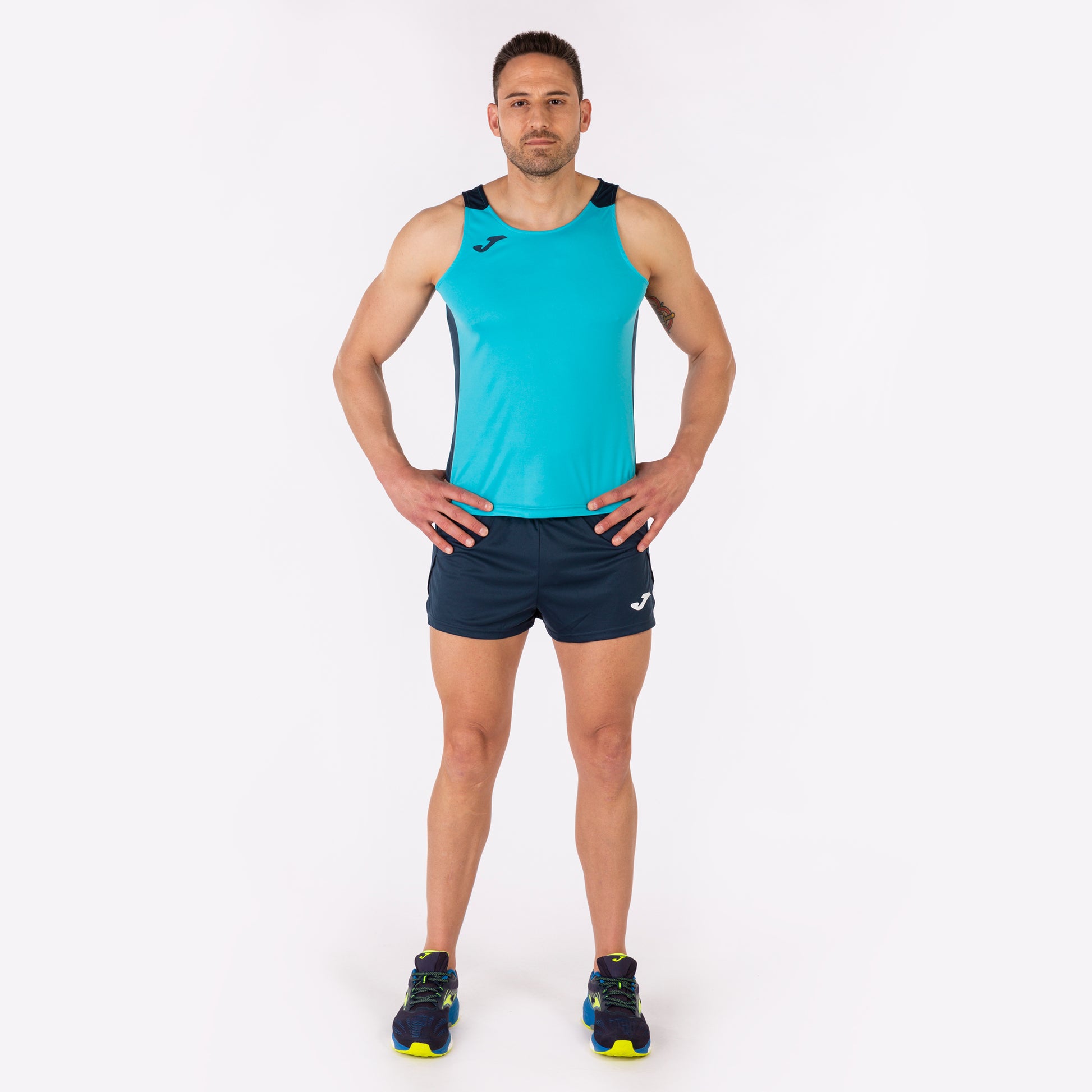 RECORD II SLEEVELESS