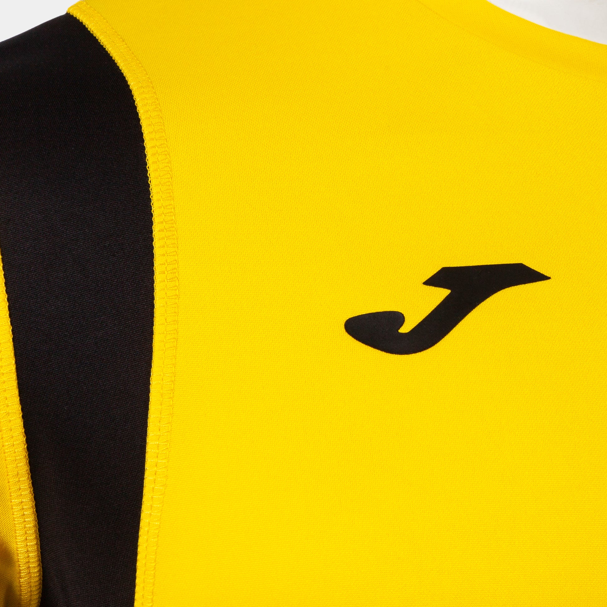 TRIKOT DINAMO