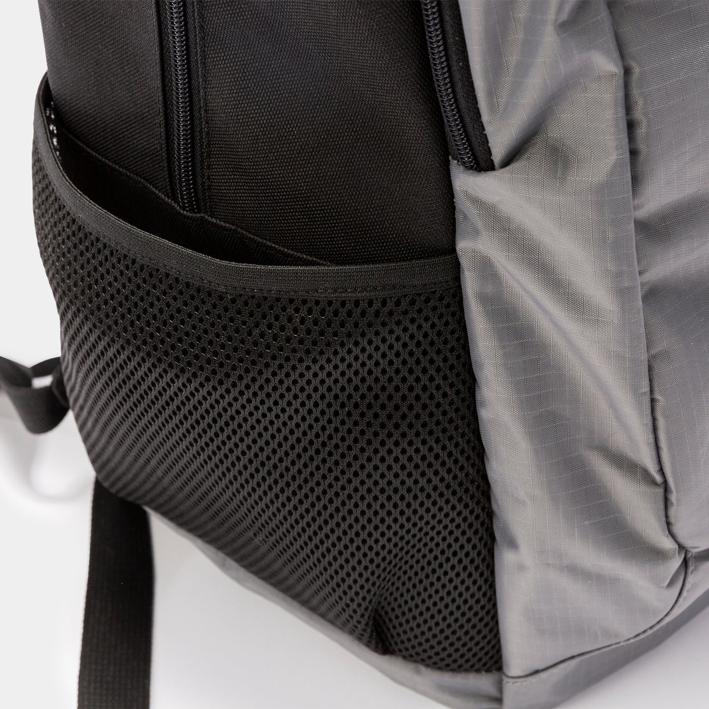 TEAM BACKPACK