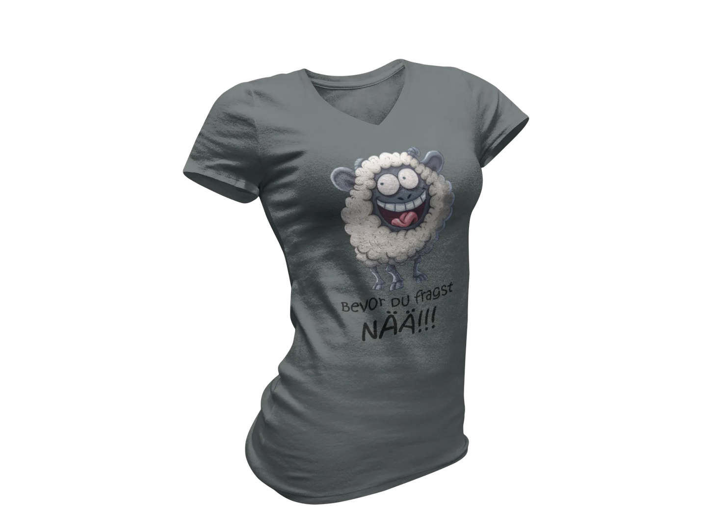 Damen T-Shirt mit V-Ausschnitt – „Bevor du fragst: NÄÄ!!!“ (Schaf)